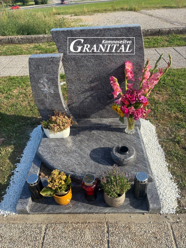 Nagrobni spomenik 72 Vizag blue